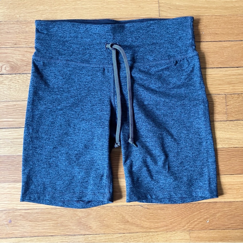 Women's High-Rise Bike Shorts - Heather Charcoal